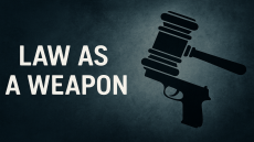 صورة رمزية لمطرقة قاضٍ مدموجة مع مسدس بجانب عبارة "LAW AS A WEAPON"، ترمز إلى استغلال القانون كسلاح ضد حرية التعبير والمعارضة.